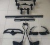 Conjunto de 8 pegas